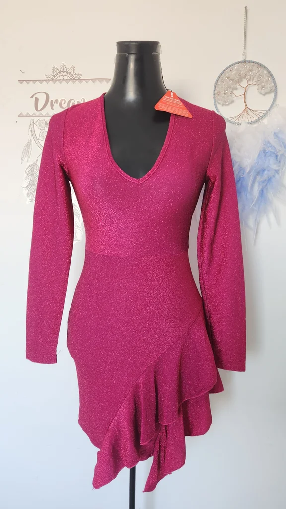 Robe decolleté en V scintillante asymétrique volants ●Taille S●(mensuration en description)🌸
